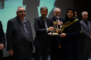 تجلیل از ۴۶ پرستار نمونه و اخلاق‌مدار استان اصفهان
