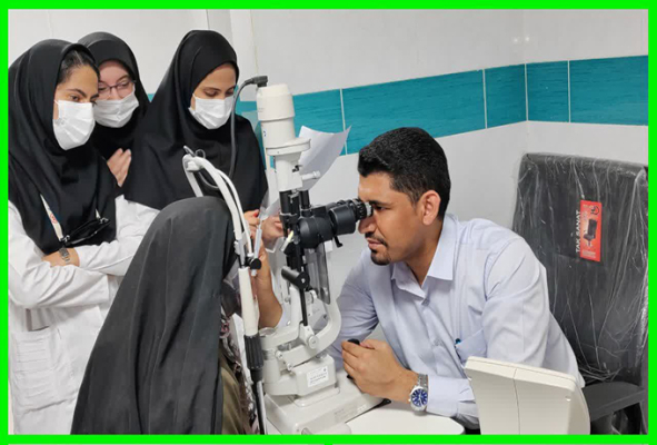 ارائه خدمات درمانی رایگان به ۶۰۰ نفر از مردم شهرستان دهاقان توسط گروه‌های جهادی دانشگاه 