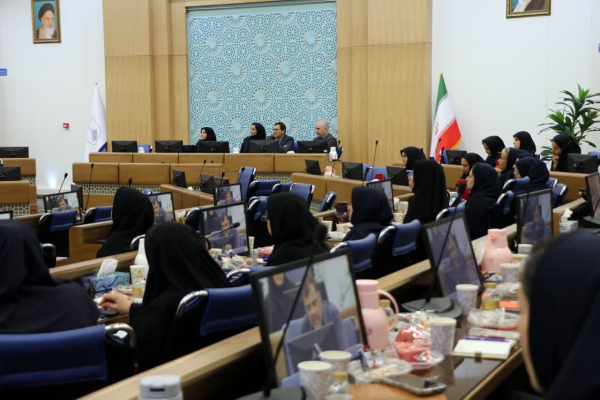 نشست مدیریت بحران با تأکید بر نقش مدیران خدمات پرستاری