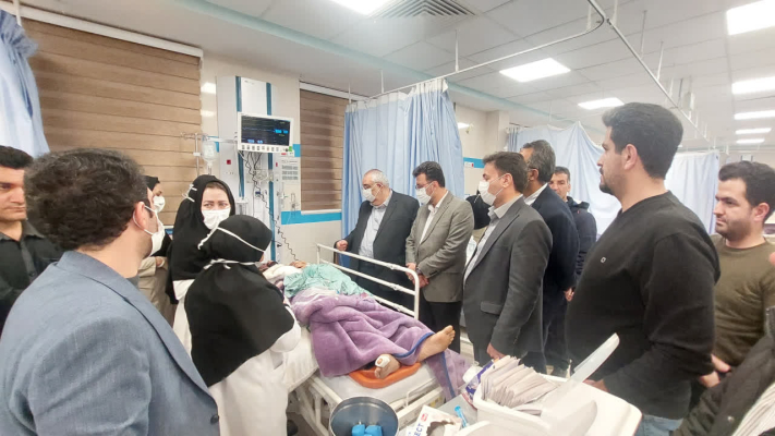 حضور رئیس دانشگاه در محل حادثه واژگونی اتوبوس محور اصفهان–نطنز و عیادت از مصدومان