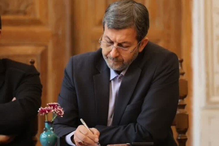 پیام استاندار اصفهان به مناسبت سالروز ولادت باسعادت حضرت زینب کبری(س) و روز پرستار پیام استاندار اصفهان به مناسبت سالروز ولادت باسعادت حضرت زینب کبری(س) و روز پرستار