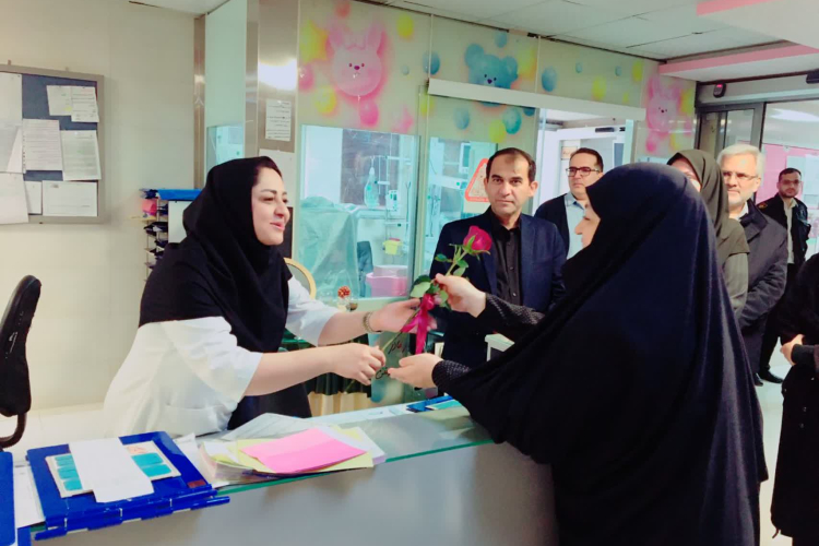 بازدید معاون آمـوزشـی وزارت بهداشت از مرکـز آموزشـی درمانی امیـن