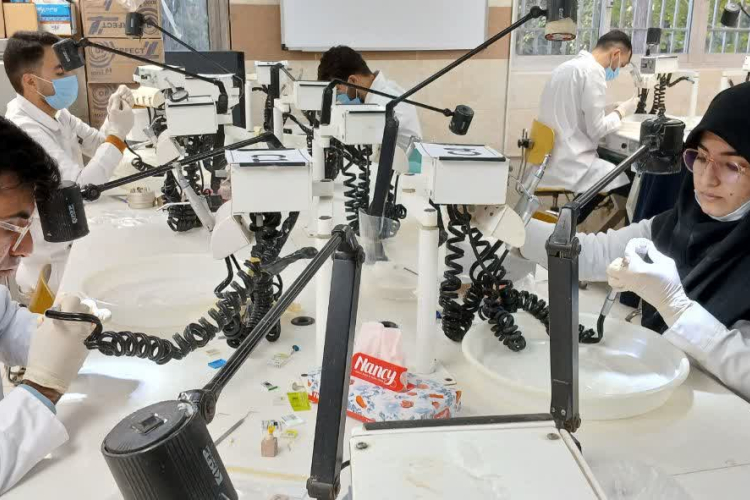 مرحله مهارتی آزمون صلاحیت بالینی کلان منطقه ۷ دردانشکده دندانپزشکی اصفهان