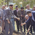 دانشگاهیان دانشگاه علوم پزشکی اصفهان به پویش درخت کاری  پیوستند